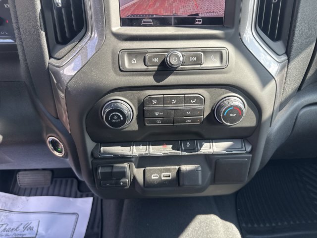 Used 2025 Chevrolet Silverado 2500 Custom w/ Z71 Off-Road Package AWD/4WD image 21
