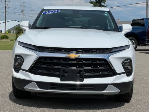 Used 2025 Chevrolet Blazer LT AWD/4WD image 39