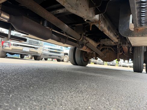 Used 2011 Ford F450 XL RWD image 8
