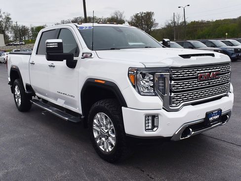 Used 2022 GMC Sierra 3500 Denali w/ Denali Ultimate Package AWD/4WD image 15