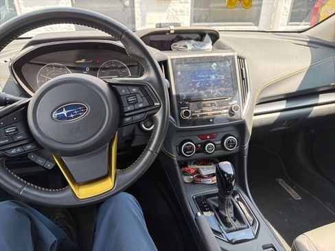 Used 2021 Subaru Crosstrek 2.5i Sport w/ Moonroof Package AWD/4WD image 10