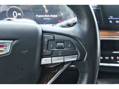 Used 2023 Cadillac Escalade Premium Luxury AWD/4WD image 20