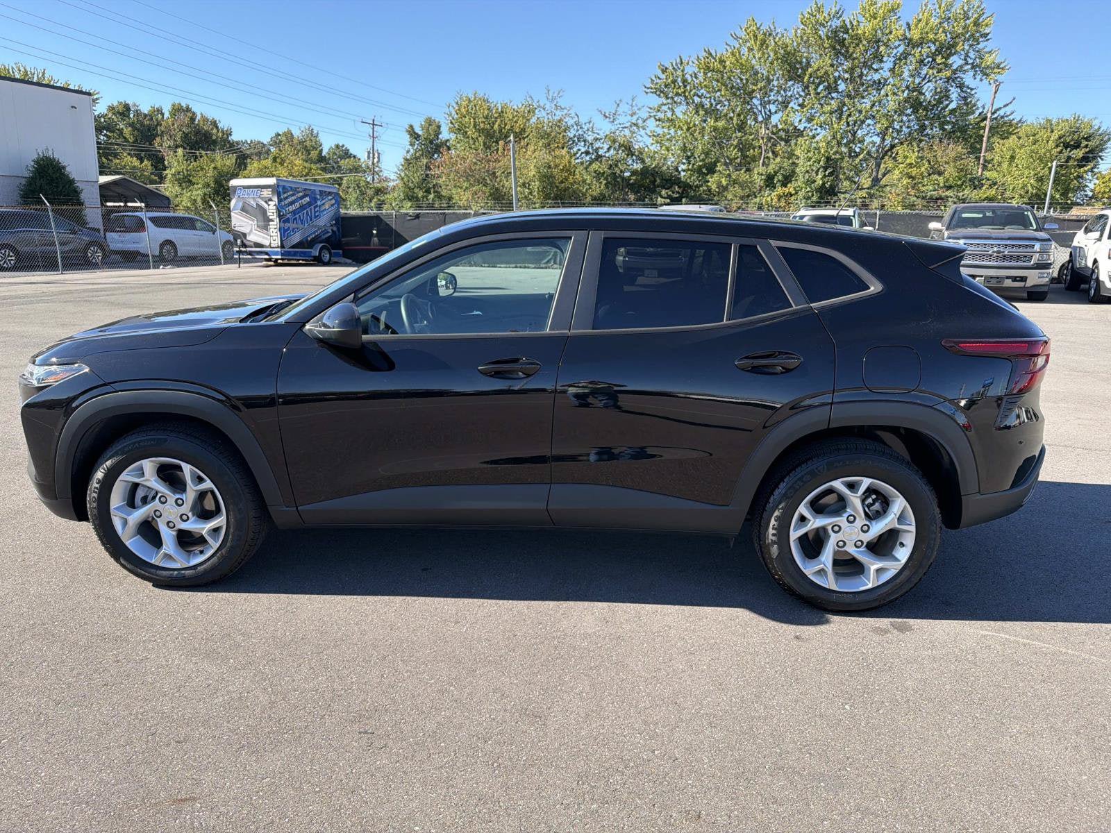 Certified 2024 Chevrolet Trax LS w/ LS Convenience Package FWD image 4