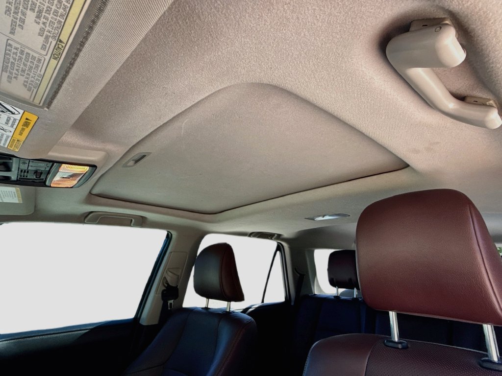 Used 2018 Toyota 4Runner Limited AWD/4WD image 26