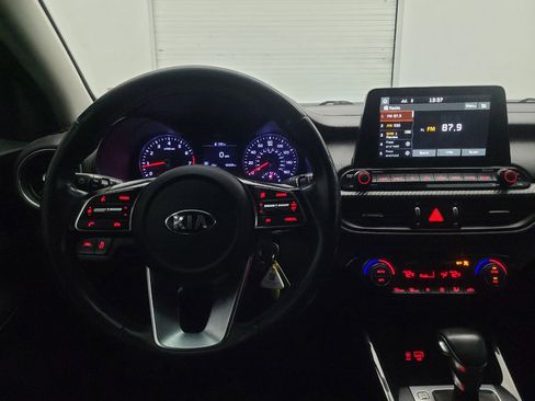 Used 2019 Kia Forte S image 22