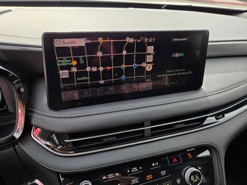 Certified 2025 INFINITI QX60 Luxe w/ Black Edition image 26