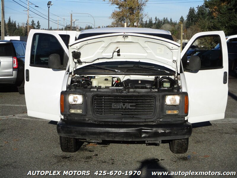 Used 1998 GMC Savana 1500 RWD image 17
