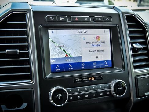 Used 2021 Ford Expedition Platinum image 23