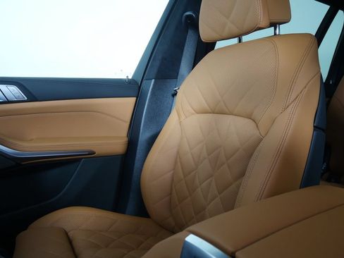 New 2027 BMW X7 xDrive40i AWD/4WD image 23