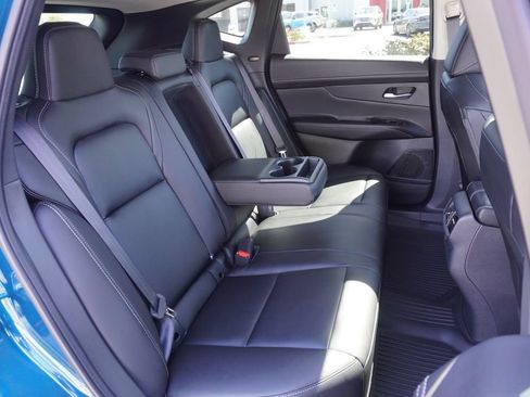 Used 2025 Nissan Murano SL AWD/4WD image 9