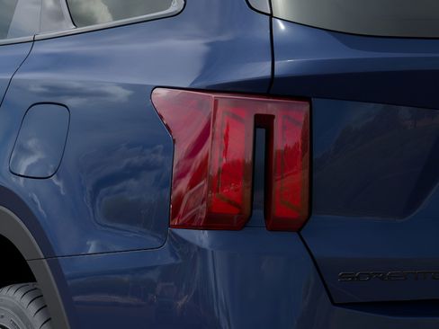 New 2026 Kia Sorento X-Line EX image 11
