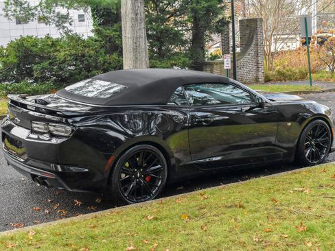 Used 2020 Chevrolet Camaro SS image 10