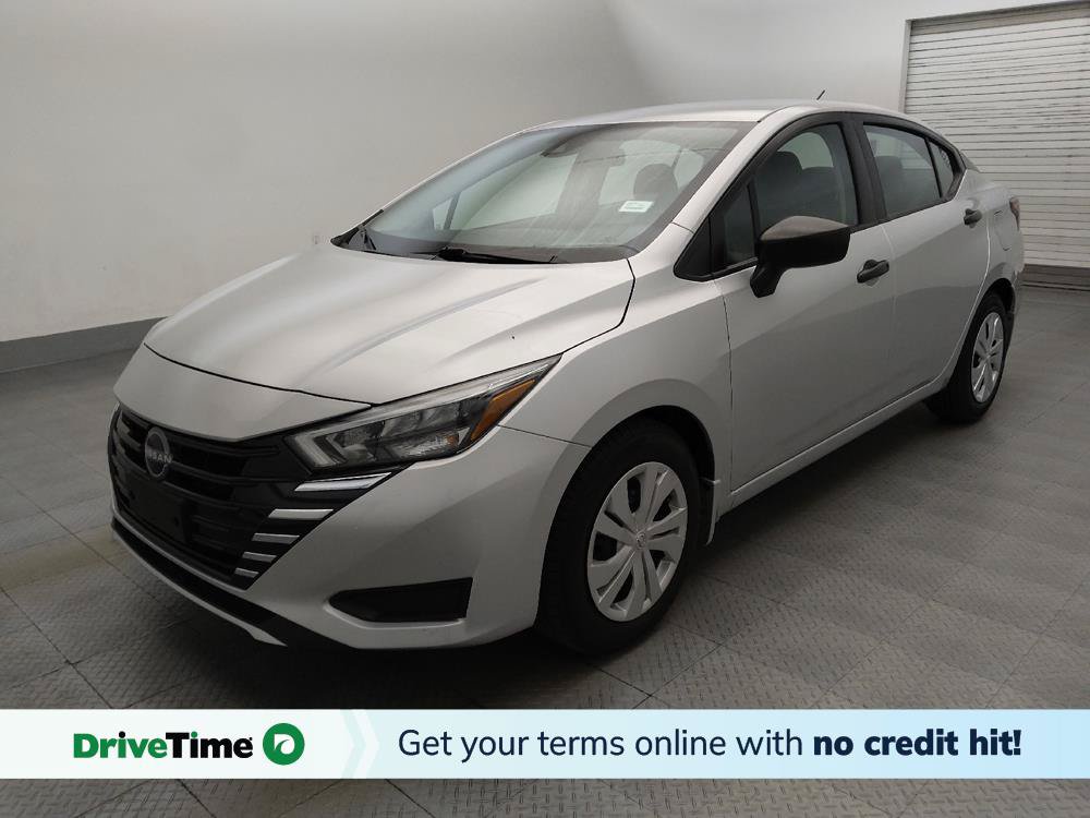 Used 2025 Nissan Versa S w/ Trunk Package FWD image 1