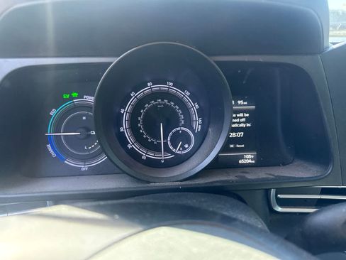 Used 2023 Hyundai Elantra Blue FWD image 18