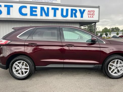 Used 2024 Ford Edge SEL AWD/4WD image 16