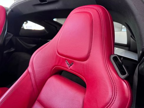 Used 2019 Chevrolet Corvette Grand Sport image 12