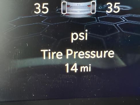 New 2026 Jeep Compass Trailhawk image 23