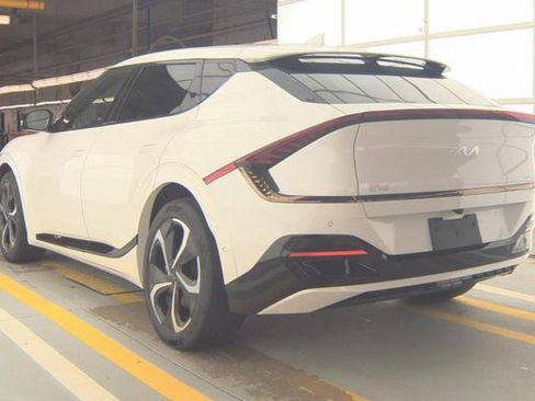 Used 2024 Kia EV6 GT-Line image 4