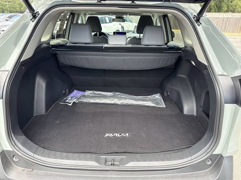 Used 2023 Toyota RAV4 XLE Premium AWD/4WD image 30