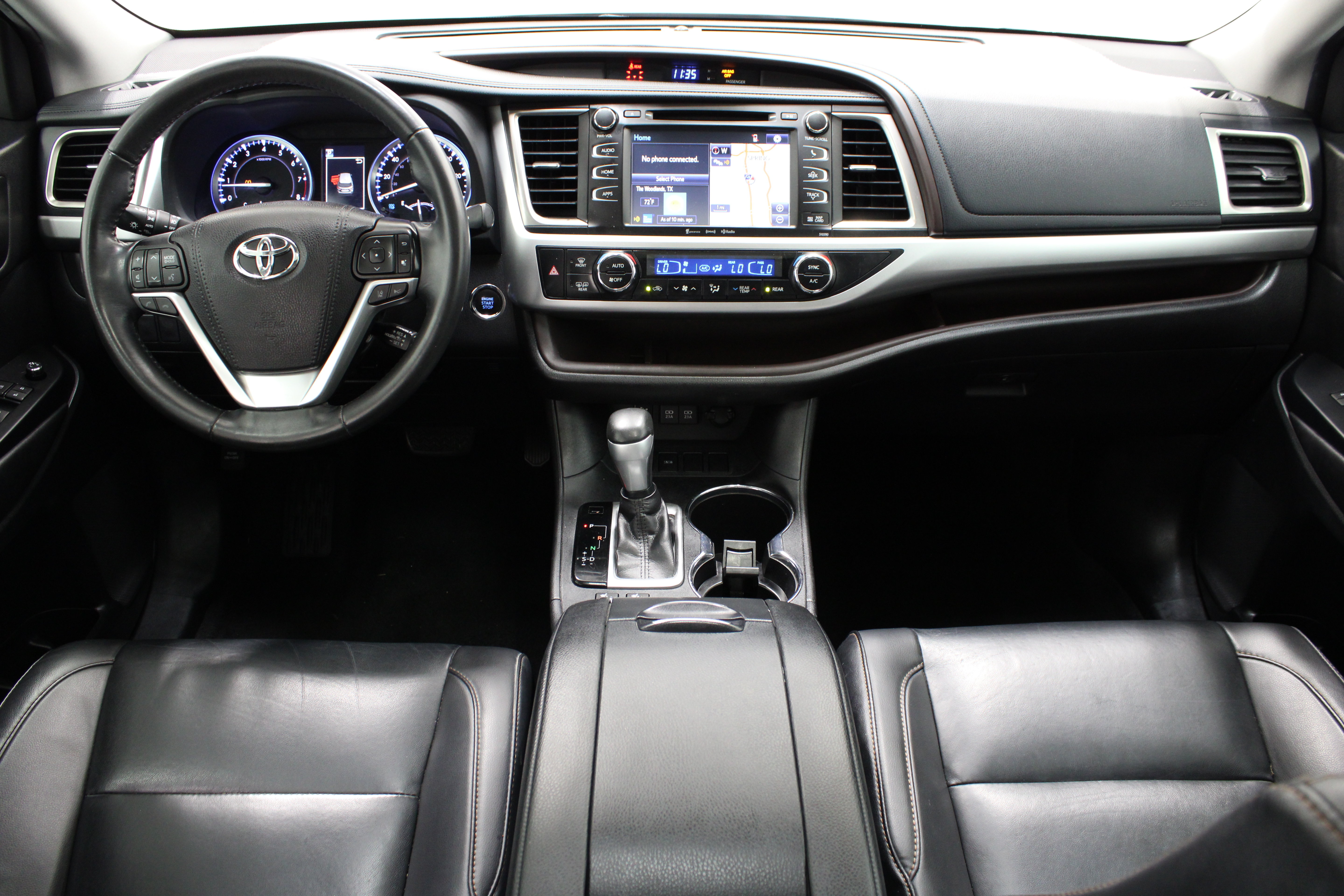 Used 2019 Toyota Highlander XLE FWD image 33