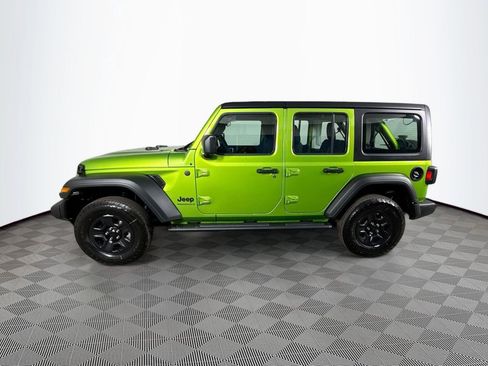 Used 2025 Jeep Wrangler Sport image 4