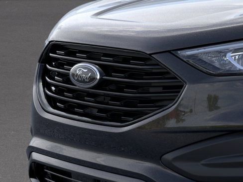 New 2024 Ford Edge SE w/ Black Appearance Package image 17