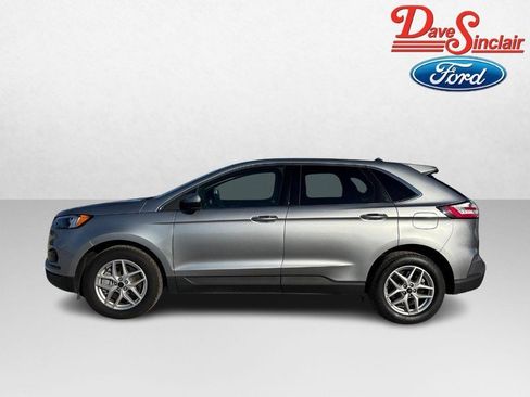 Used 2024 Ford Edge SEL image 10