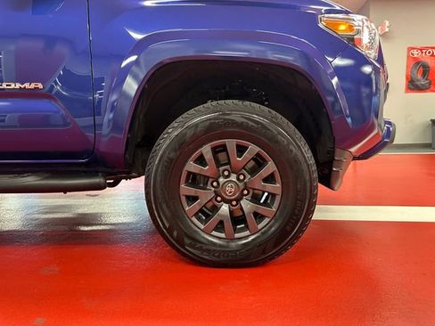 Certified 2023 Toyota Tacoma SR5 image 28