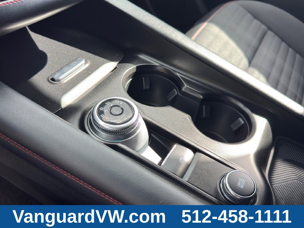 Used 2025 Ford Explorer ST-Line w/ ST-Line Street Pack AWD/4WD image 14