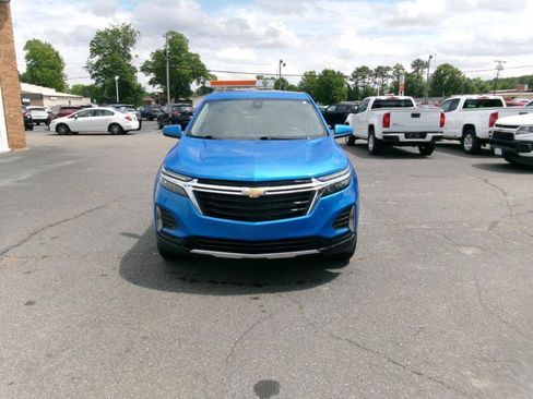 Used 2024 Chevrolet Equinox LT FWD image 3