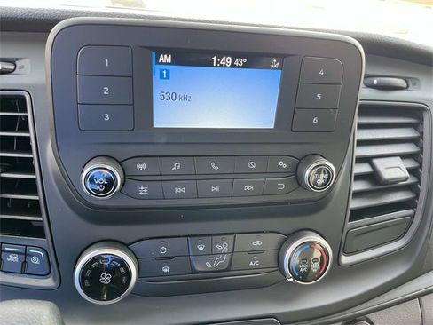 New 2025 Ford Transit 250 148 Medium Roof image 14