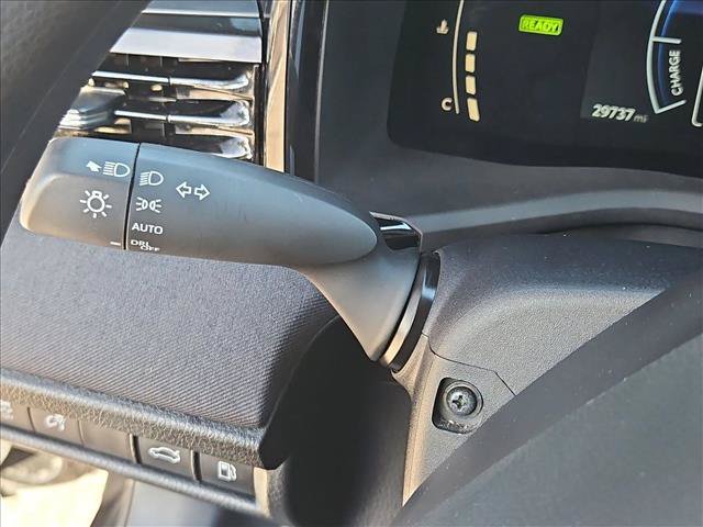 Used 2025 Toyota Camry LE FWD image 15