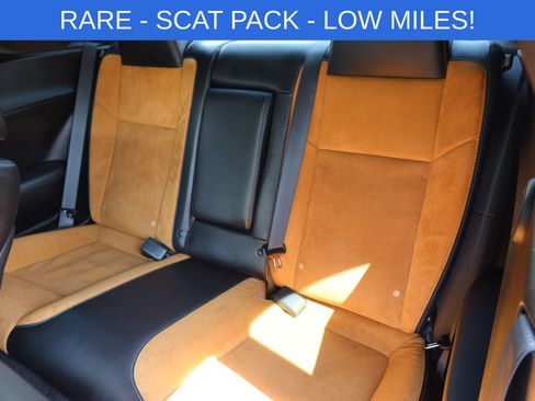Used 2022 Dodge Challenger R/T Scat Pack w/ Shaker Package RWD image 12