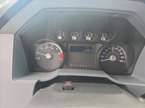 Used 2016 Ford F250 XL w/ Power Equipment Group RWD image 10