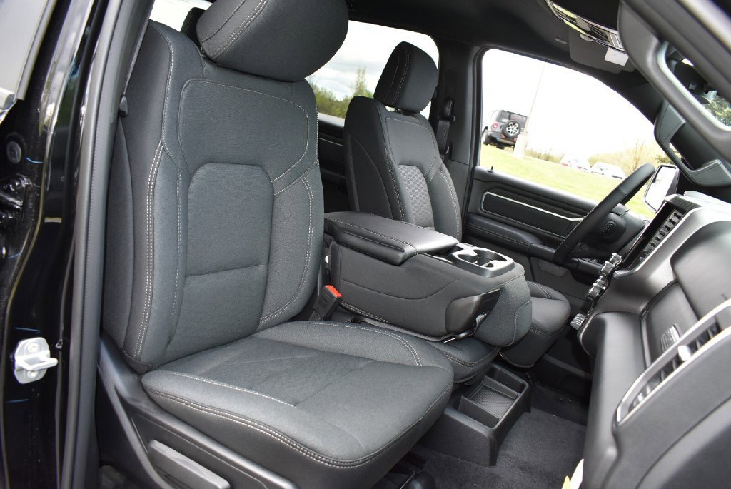 New 2026 RAM 1500 Big Horn AWD/4WD image 22