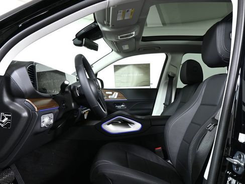 New 2026 Mercedes-Benz GLE 450 4MATIC image 3