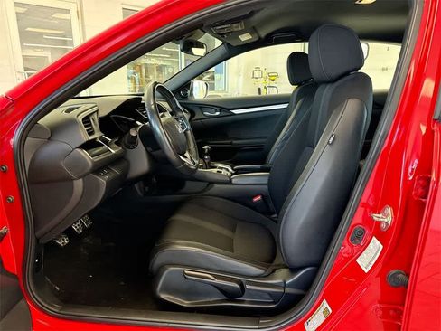 Used 2019 Honda Civic Sport image 17
