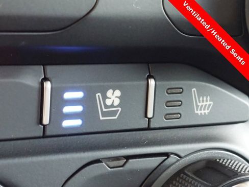 Used 2022 RAM 1500 Laramie image 13