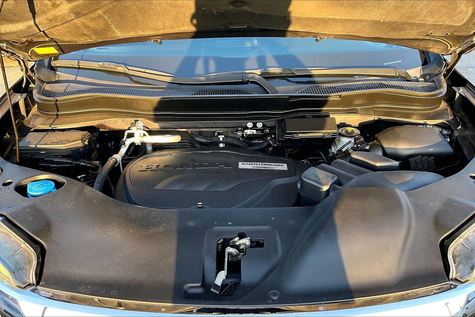 Used 2016 Honda Pilot Elite image 26