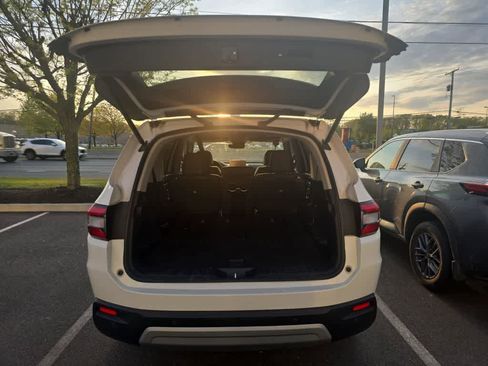 Used 2023 Honda Pilot EX-L image 15