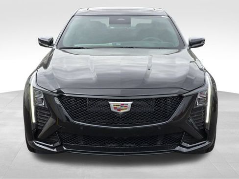 New 2026 Cadillac CT5 V AWD/4WD image 8