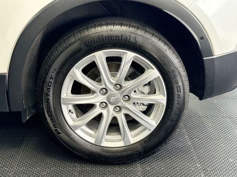 Used 2023 Cadillac XT4 Luxury FWD image 11