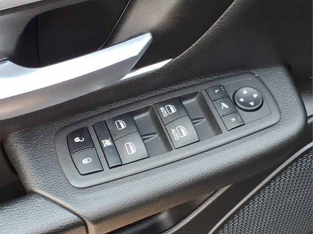 Used 2022 RAM 1500 Big Horn AWD/4WD image 16