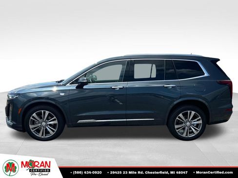 Used 2020 Cadillac XT6 Premium Luxury AWD/4WD image 2