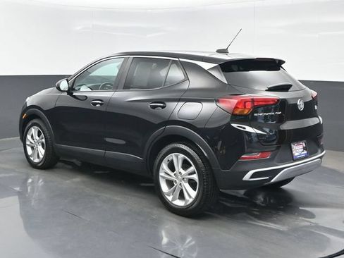 Used 2021 Buick Encore GX Preferred w/ Cold Weather Comfort Package FWD image 3