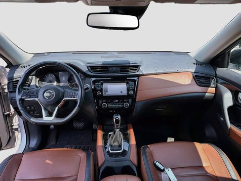 Used 2017 Nissan Rogue SL w/ SL Premium Package AWD/4WD image 27