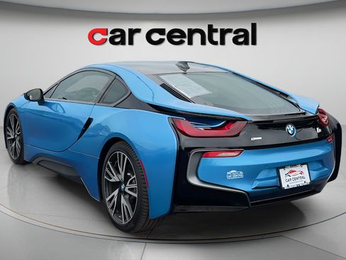 Used 2015 BMW i8 AWD/4WD image 3