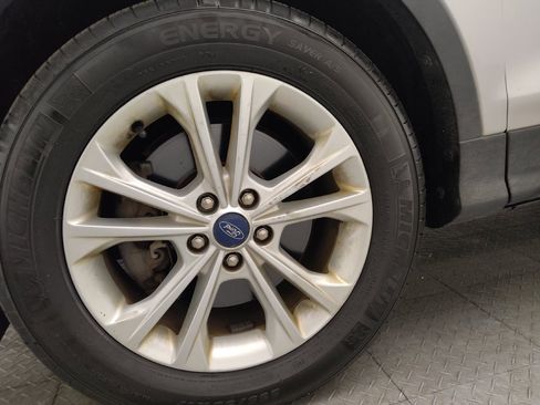 Used 2018 Ford Escape SE AWD/4WD image 31