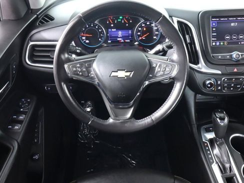 Used 2021 Chevrolet Equinox LT image 29