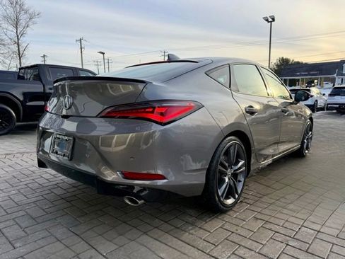 Used 2023 Acura Integra A-Spec image 9